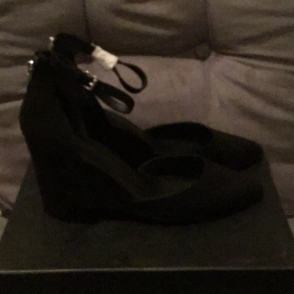 Eloquii Black Wedge Sandal - Picture 2 of 4